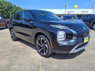 2024 Mitsubishi Outlander