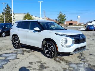 2024 Mitsubishi Outlander