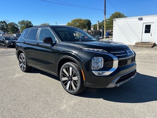 2025 Mitsubishi Outlander
