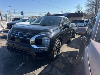2022 Mitsubishi Outlander
