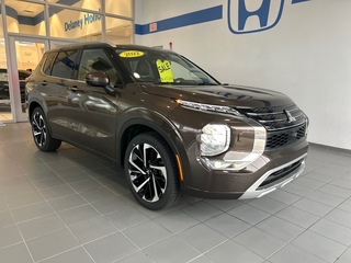 2022 Mitsubishi Outlander