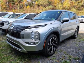 2024 Mitsubishi Outlander for sale in Mount Hope WV