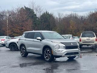 2024 Mitsubishi Outlander