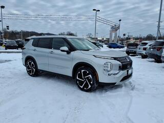 2024 Mitsubishi Outlander for sale in North Haven CT