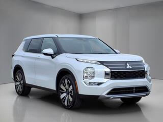 2025 Mitsubishi Outlander