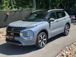 2025 Mitsubishi Outlander