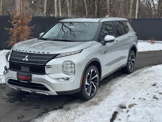 2025 Mitsubishi Outlander Phev for sale in Kansas City MO