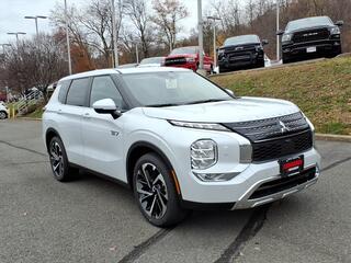 2025 Mitsubishi Outlander Phev