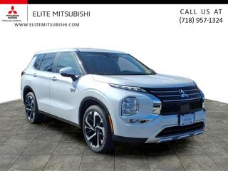 2025 Mitsubishi Outlander Phev