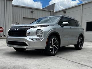 2024 Mitsubishi Outlander Phev