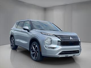 2025 Mitsubishi Outlander Phev for sale in Grand Rapids MI
