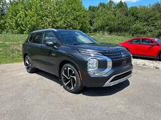 2024 Mitsubishi Outlander Phev