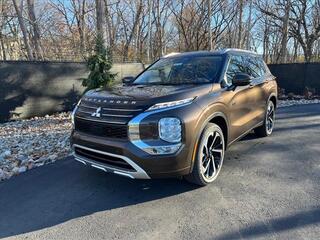 2024 Mitsubishi Outlander Phev for sale in Kansas City MO