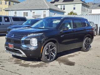 2024 Mitsubishi Outlander Phev