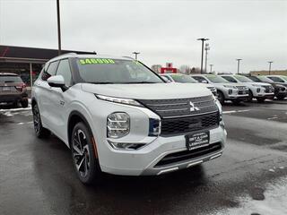 2025 Mitsubishi Outlander Phev