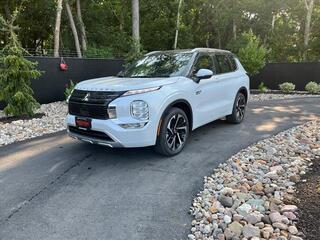 2024 Mitsubishi Outlander Phev