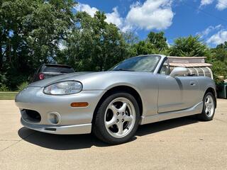 2000 Mazda MX-5 Miata