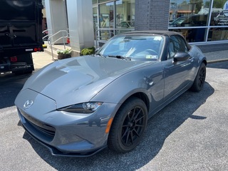 2020 Mazda MX-5 Miata