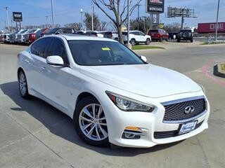 2015 Infiniti Q50