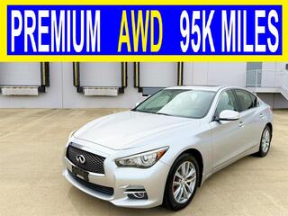 2015 Infiniti Q50