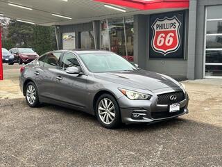 2015 Infiniti Q50