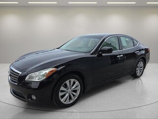 2011 Infiniti M37