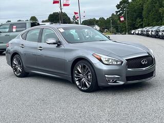 2018 Infiniti Q70