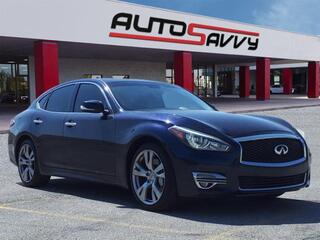 2015 Infiniti Q70