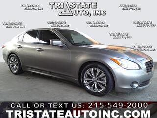 2012 Infiniti M37