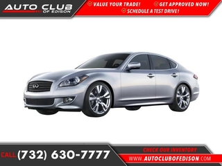 2013 Infiniti M37