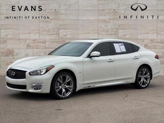 2016 Infiniti Q70L