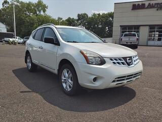 2015 Nissan Rogue Select