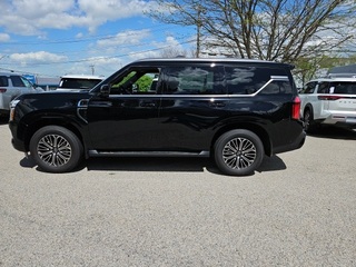 2025 Nissan Armada
