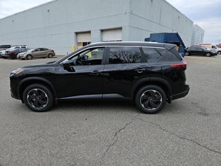 2025 Nissan Rogue
