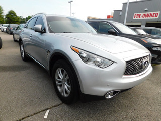 2017 Infiniti QX70