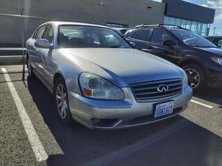 2005 Infiniti Q45