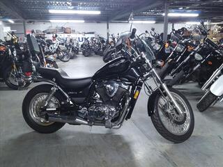 2006 Suzuki Boulevard