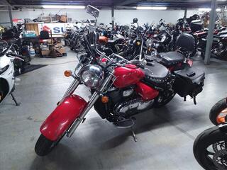 2005 Suzuki Boulevard