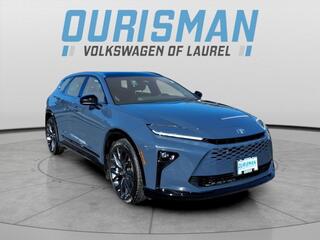 2025 Toyota Crown Signia