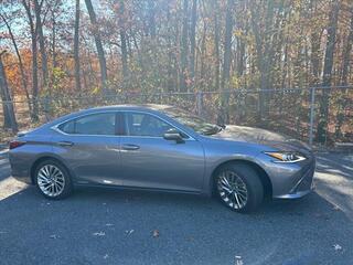 2019 Lexus ES 300h for sale in Oakhurst NJ