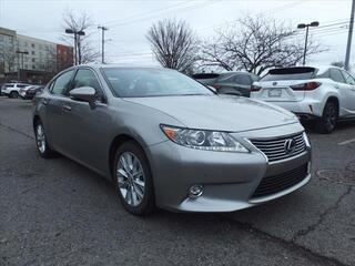 2015 Lexus ES 300h