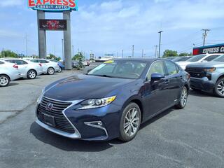 2017 Lexus ES 300h