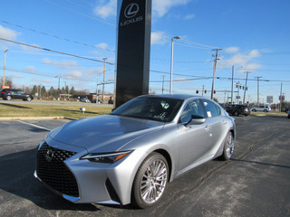 2023 Lexus IS 300