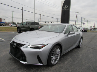 2023 Lexus IS 300