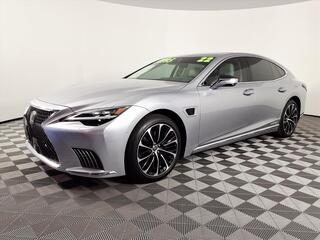 2022 Lexus LS 500h