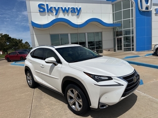 2017 Lexus NX 200t