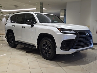 2025 Lexus LX 700h