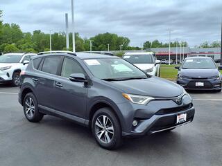 2018 Toyota RAV4 for sale in Burnsville MN