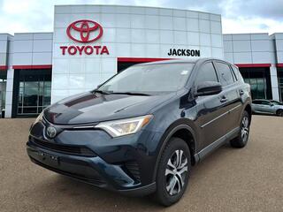2018 Toyota RAV4 for sale in Jackson MS