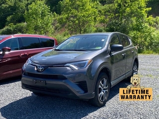 2018 Toyota RAV4 for sale in Mount Hope WV